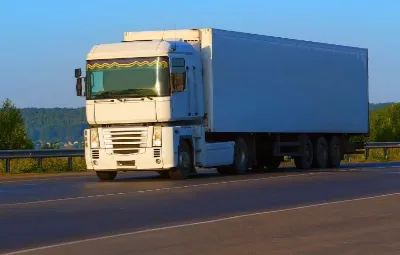 İzmir ile Karaman Arası Öğrenci Eşyası Taşıma